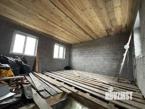 Дом 700м&sup2;, 2-этажный, участок 7 сот.  