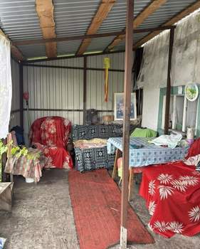 Дом 16м&sup2;, 2-этажный, участок 6 сот.  