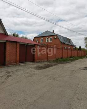 Дом 392м², 3-этажный, участок 10 сот.  
