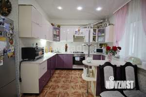 Коттедж 531м², 2-этажный, участок 15 сот.  