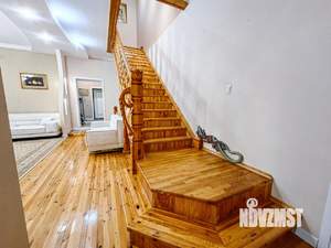 Дом 238м&sup2;, 2-этажный, участок 6 сот.  