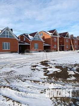 Дом 170м&sup2;, 2-этажный, участок 4 сот.  