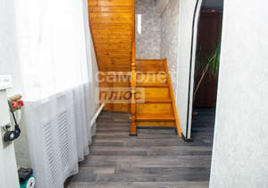 Дом 160м&sup2;, 3-этажный, участок 4 сот.  