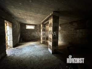 Дом 226м&sup2;, 3-этажный, участок 2 сот.  