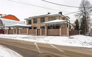 Дом 142м&sup2;, 2-этажный, участок 3 сот.  