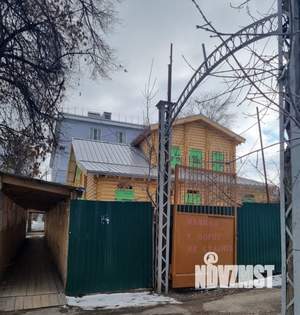 Коттедж 235м², 3-этажный, участок 10 сот.  