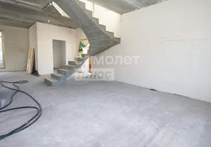 Дом 125м&sup2;, 2-этажный, участок 3 сот.  