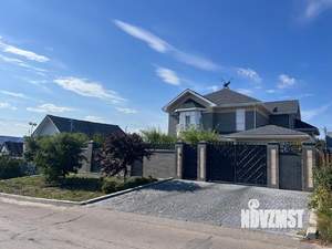 Коттедж 250м², 2-этажный, участок 6 сот.  