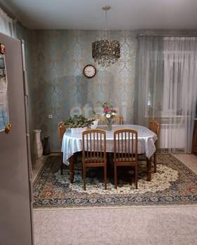 Дом 200м², 2-этажный, участок 5 сот.  