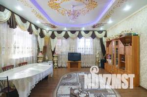 Дом 199м², 2-этажный, участок 4 сот.  