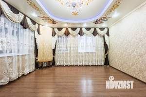 Дом 199м², 2-этажный, участок 4 сот.  