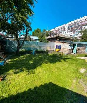 Дом 77м&sup2;, 2-этажный, участок 2 сот.  