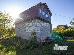 Дом 15м&sup2;, 2-этажный, участок 7 сот.  