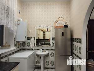 Дом 199м², 2-этажный, участок 4 сот.  