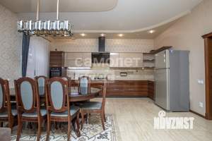 Дом 244м&sup2;, 1-этажный, участок 8 сот.  