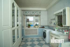 Дом 170м², 2-этажный, участок 5 сот.  