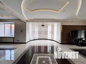 Коттедж 740м&sup2;, 3-этажный, участок 8 сот.  