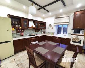 Дом 157м², 2-этажный, участок 8 сот.  