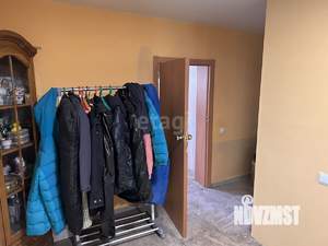 Дом 178м&sup2;, 3-этажный, участок 10 сот.  