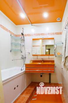 Дом 218м&sup2;, 2-этажный, участок 9 сот.  