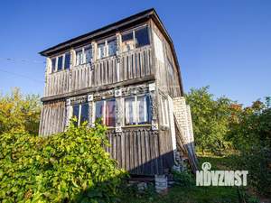 Дом 15м&sup2;, 2-этажный, участок 7 сот.  