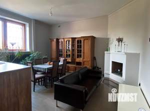 Коттедж 330м&sup2;, 1-этажный, участок 10 сот.  