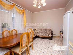 Коттедж 348м², 2-этажный, участок 6 сот.  