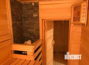 Дом 184м², 3-этажный, участок 3 сот.  