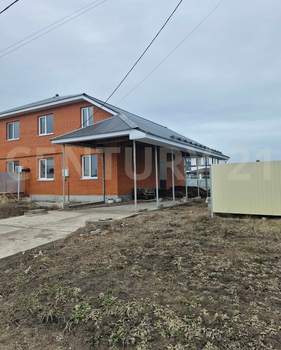 Дом 131м&sup2;, 2-этажный, участок 6 сот.  