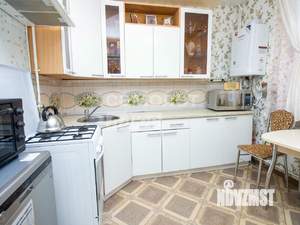 Дом 140м², 2-этажный, участок 10 сот.  