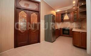 Дом 250м², 2-этажный, участок 6 сот.  