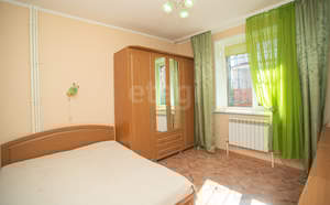 Дом 284м², 3-этажный, участок 5 сот.  
