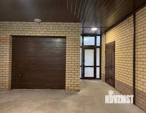 Коттедж 184м&sup2;, 3-этажный, участок 3 сот.  