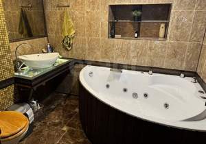 Дом 90м&sup2;, 2-этажный, участок 3 сот.  