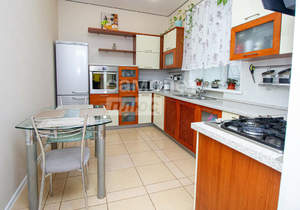 Дом 238м², 2-этажный, участок 6 сот.  