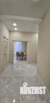 Коттедж 304м&sup2;, 2-этажный, участок 6 сот.  