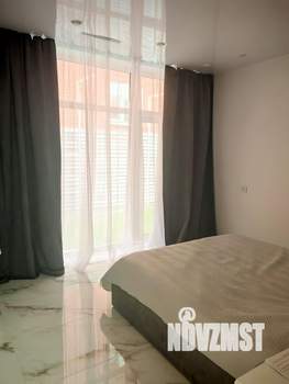 Дом 125м&sup2;, 2-этажный, участок 3 сот.  