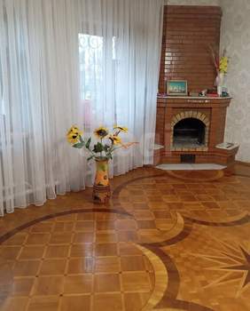 Дом 300м&sup2;, 2-этажный, участок 8 сот.  