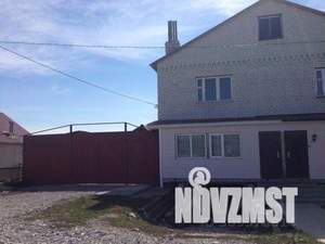 Дом 182м², 2-этажный, участок 6 сот.  