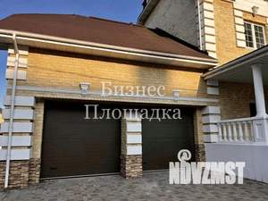 Коттедж 740м&sup2;, 3-этажный, участок 8 сот.  