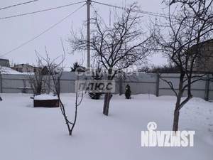 Дом 60м&sup2;, 2-этажный, участок 11 сот.  