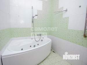 Коттедж 349м², 3-этажный, участок 6 сот.  