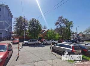 Коттедж 235м&sup2;, 3-этажный, участок 10 сот.  