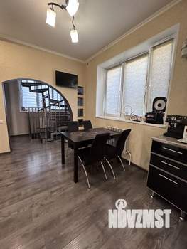 Коттедж 146м&sup2;, 3-этажный, участок 3 сот.  