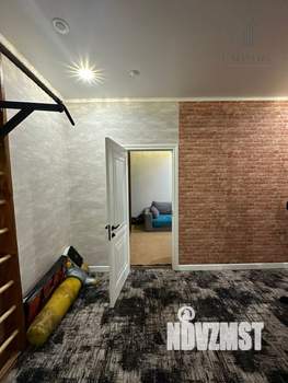 Дом 300м², 2-этажный, участок 6 сот.  