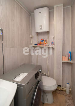 Дом 40м&sup2;, 2-этажный, участок 2 сот.  