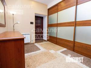 Коттедж 285м², 2-этажный, участок 9 сот.  