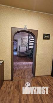 Дом 240м², 2-этажный, участок 16 сот.  