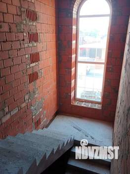 Коттедж 364м², 2-этажный, участок 8 сот.  