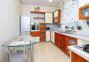 Дом 238м&sup2;, 2-этажный, участок 6 сот.  